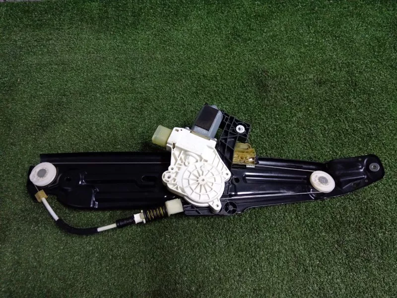 Стеклоподъемник BMW 5-Series 2010 51357182613 F10, задний левый