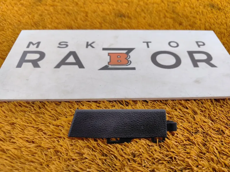 Накладка на торпедо