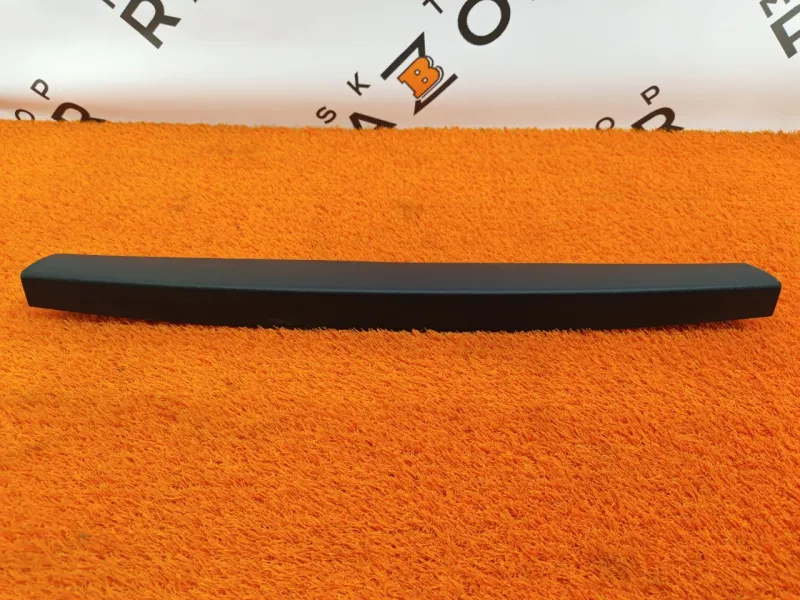 Обшивка багажника