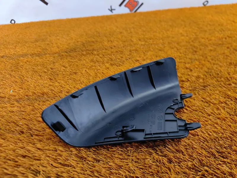 Накладка в салоне