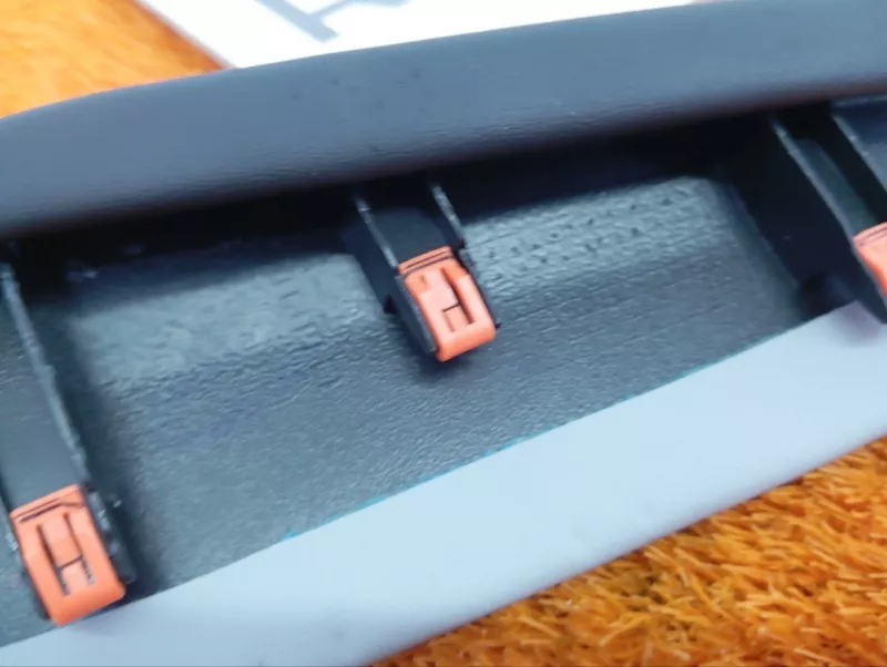 Накладка торпедо декоративная