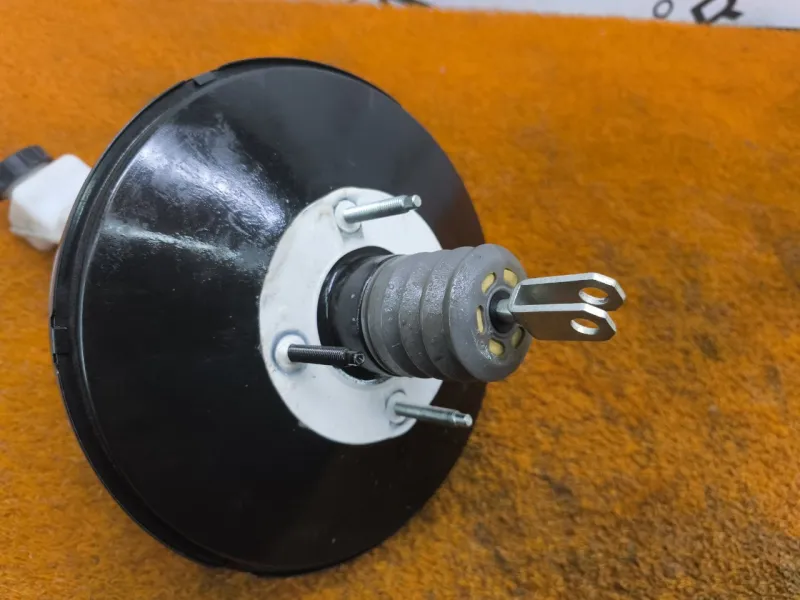 Усилитель тормозов