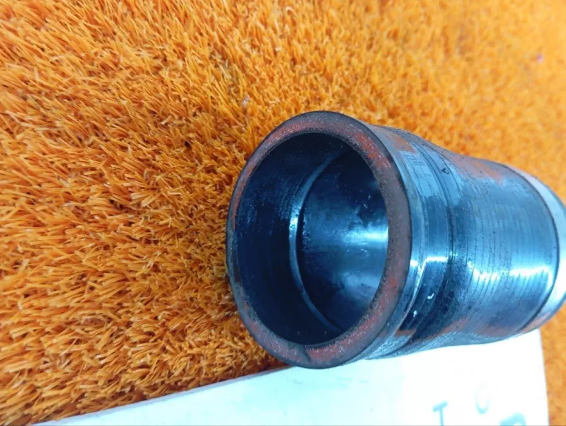 Патрубок интеркулера