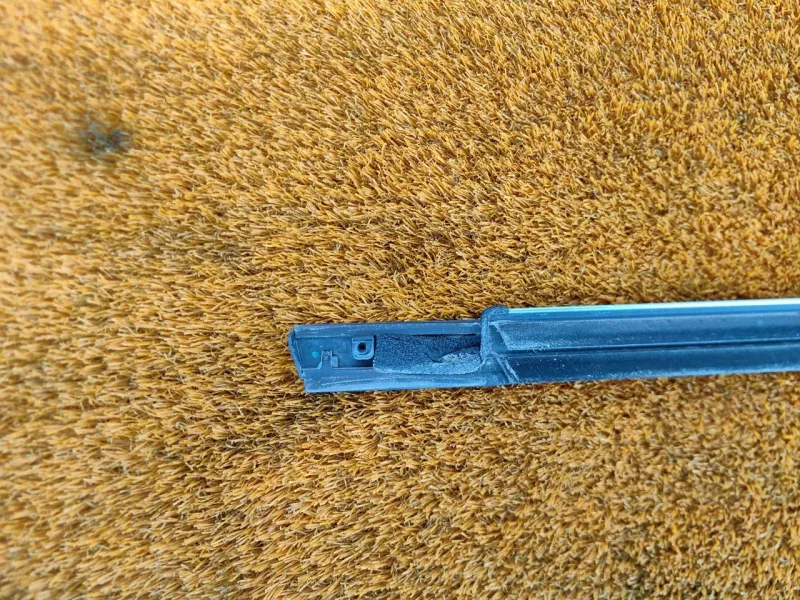 Молдинг двери