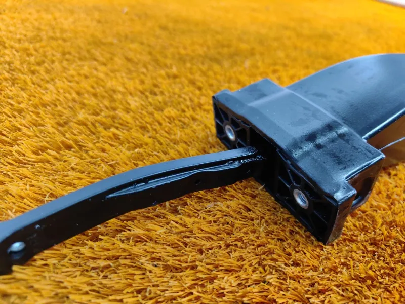 Ограничитель двери