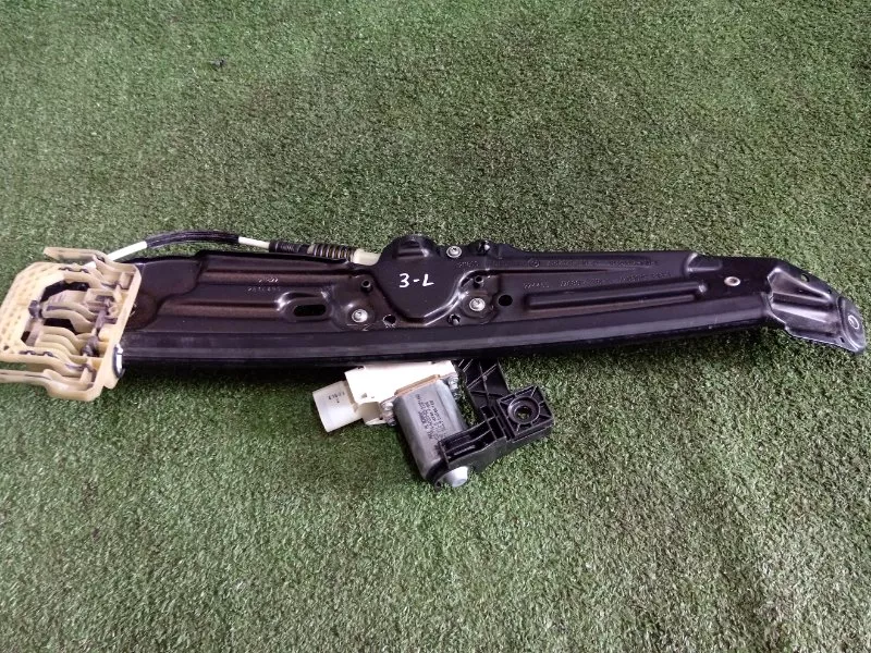 Стеклоподъемник BMW 5-Series 2011 51357182613 F10, задний левый