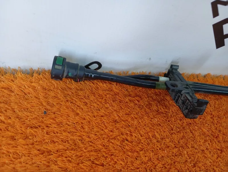 Трубка топливная