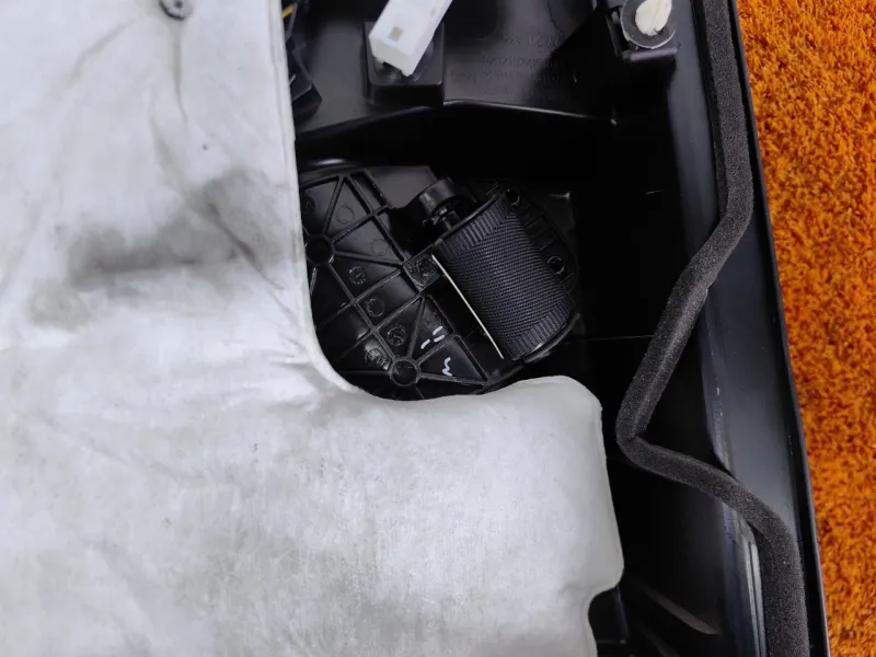 Обшивка двери