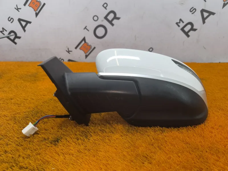 Зеркало боковое