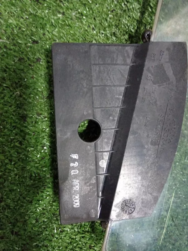 Стекло двери BMW 7-Series 2009 51337182083 F01, переднее левое