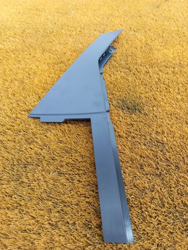 Молдинг двери