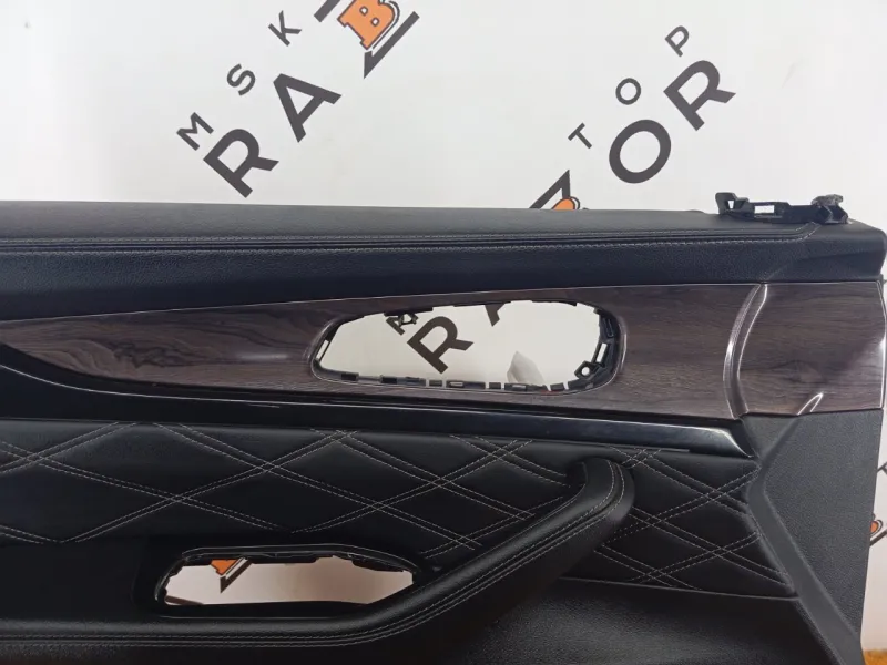 Обшивка двери