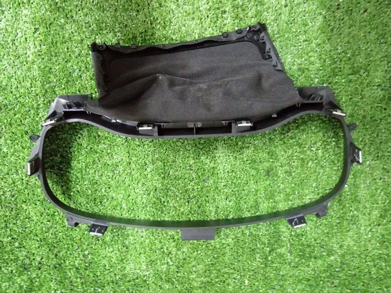 Кожух рулевой колонки