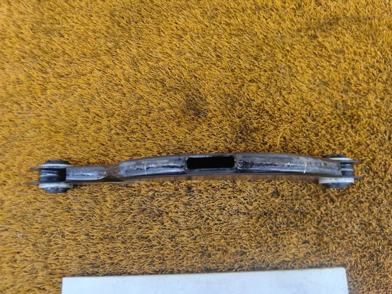 Рычаг подвески