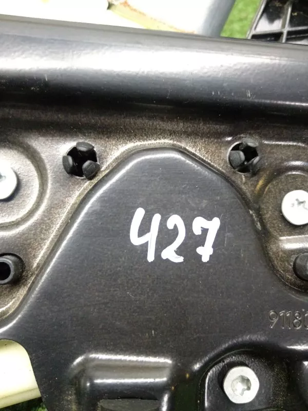 Стеклоподъемник BMW 5-Series 2011 51357182614 F10, задний правый