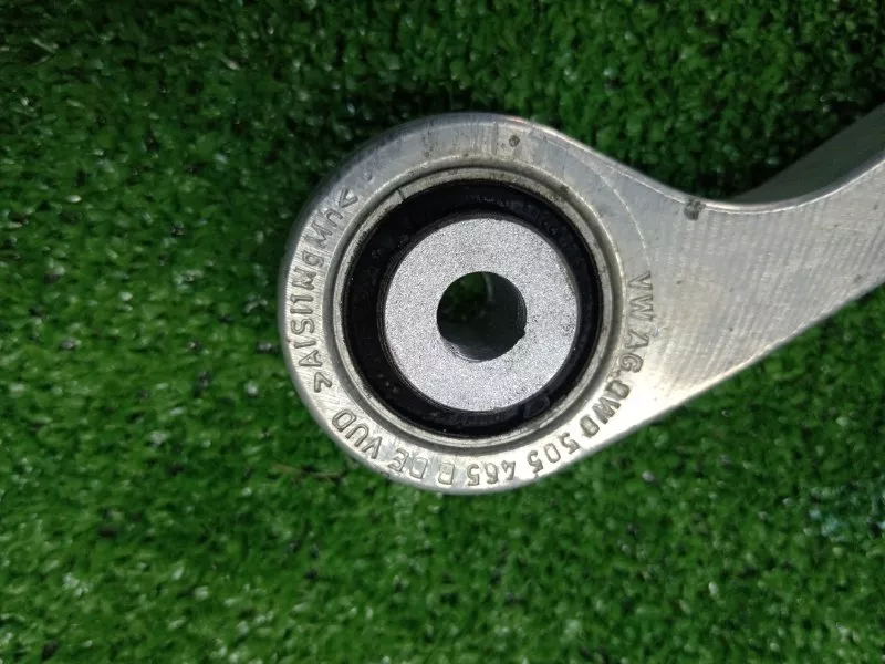 Стойка стабилизатора