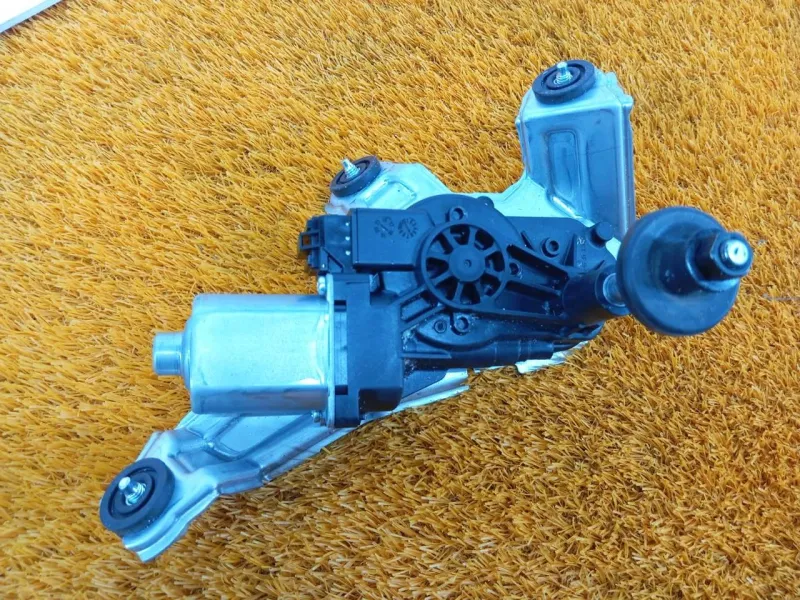 Моторчик стеклоочистителя