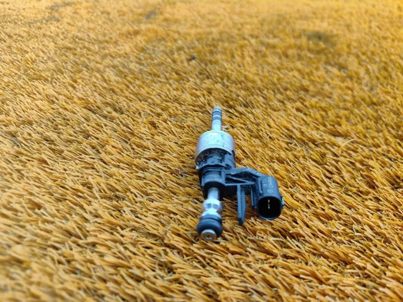 Форсунка топливная