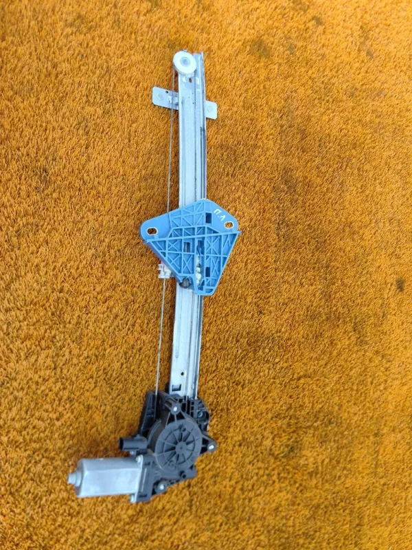 Стеклоподъемник