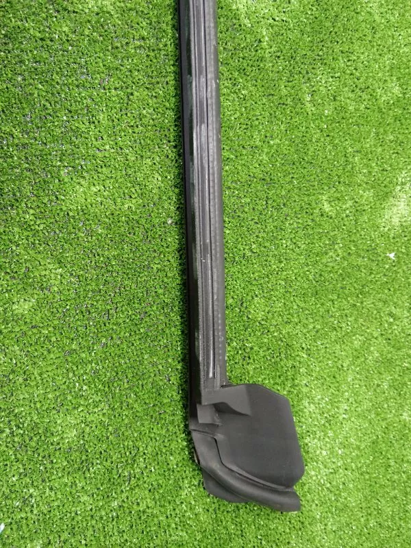 Уплотнитель стекла двери