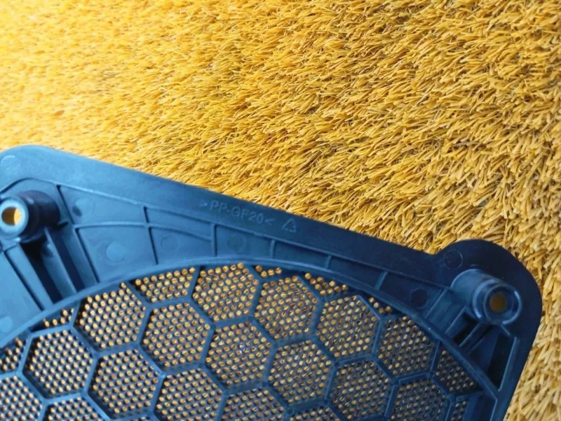 Крышка динамика