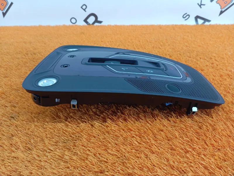 Плафон салона