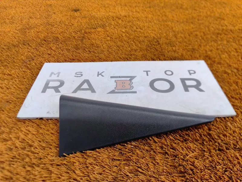 Накладка двери