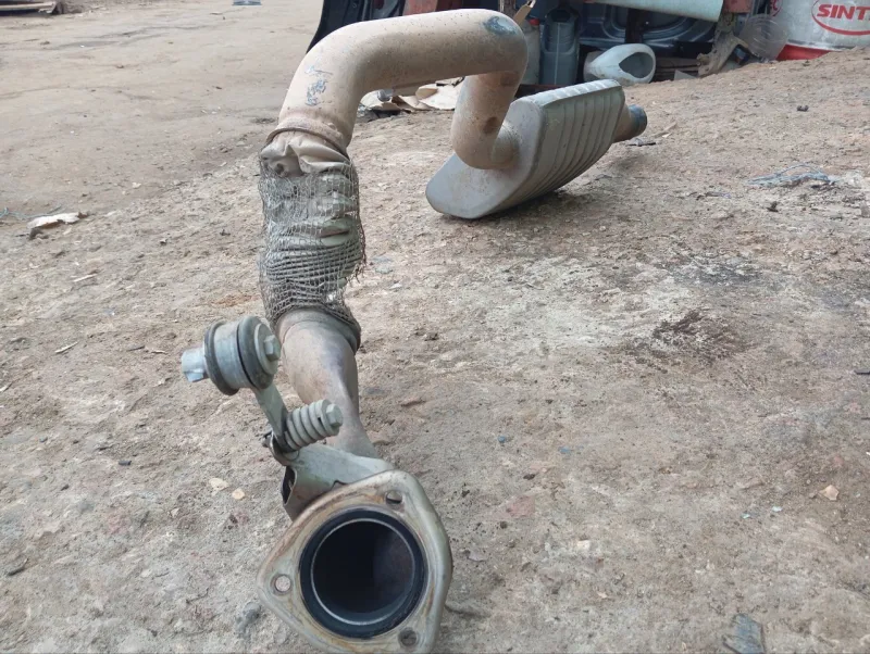 Резонатор глушителя