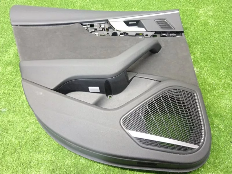 Обшивка двери