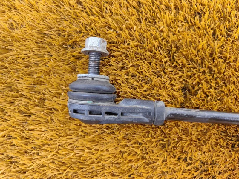 Стойка стабилизатора