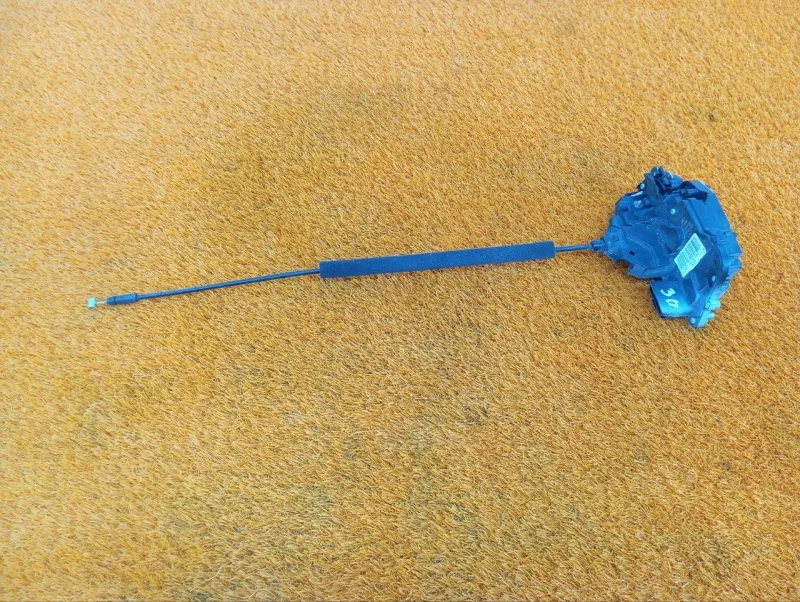 Замок двери