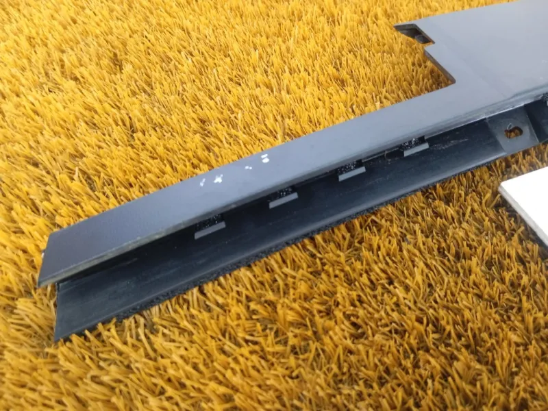 Молдинг двери