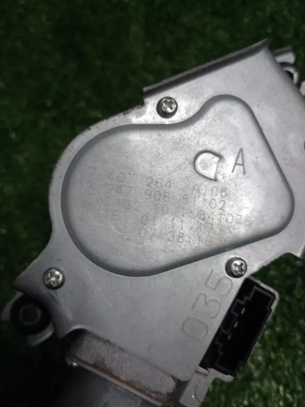 Моторчик стеклоочистителя