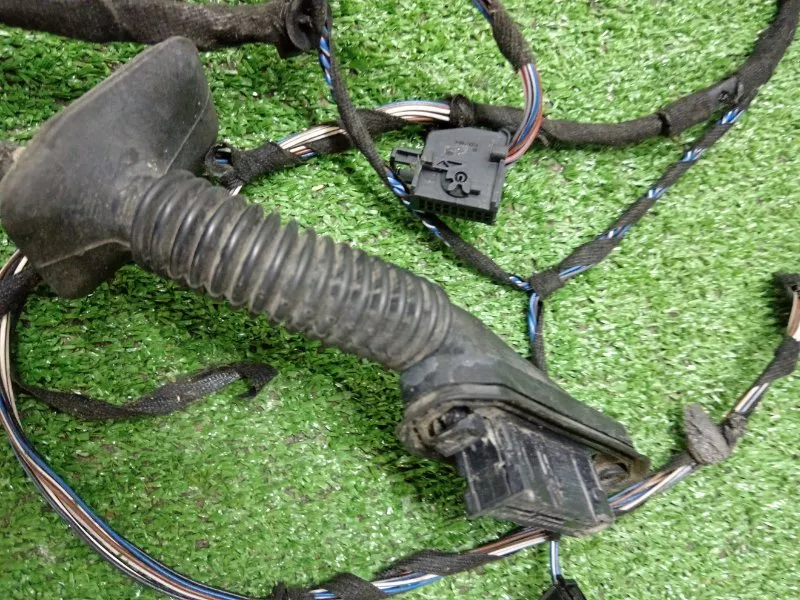 Проводка двери