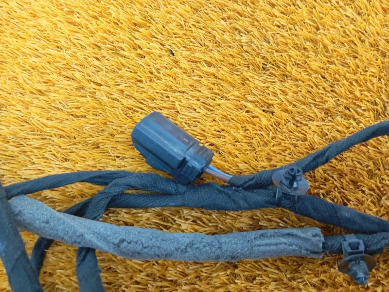 Проводка двери