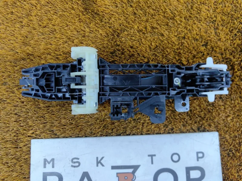 Ручка двери наружняя