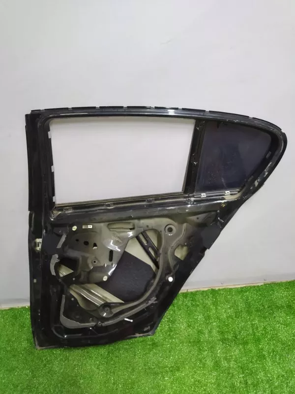 Дверь BMW 1-Series 2005 41527191018 E87, задняя правая