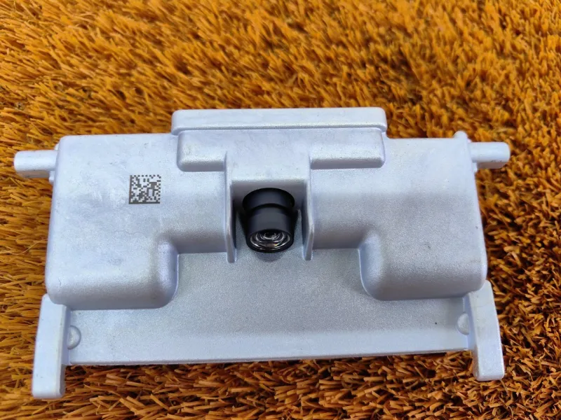 Камера передняя