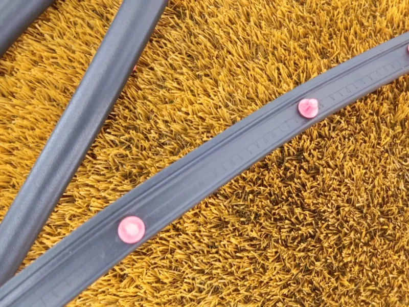 Уплотнитель двери