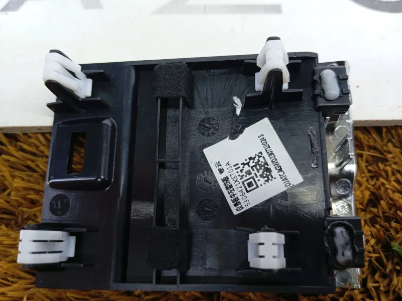 Накладка на торпедо