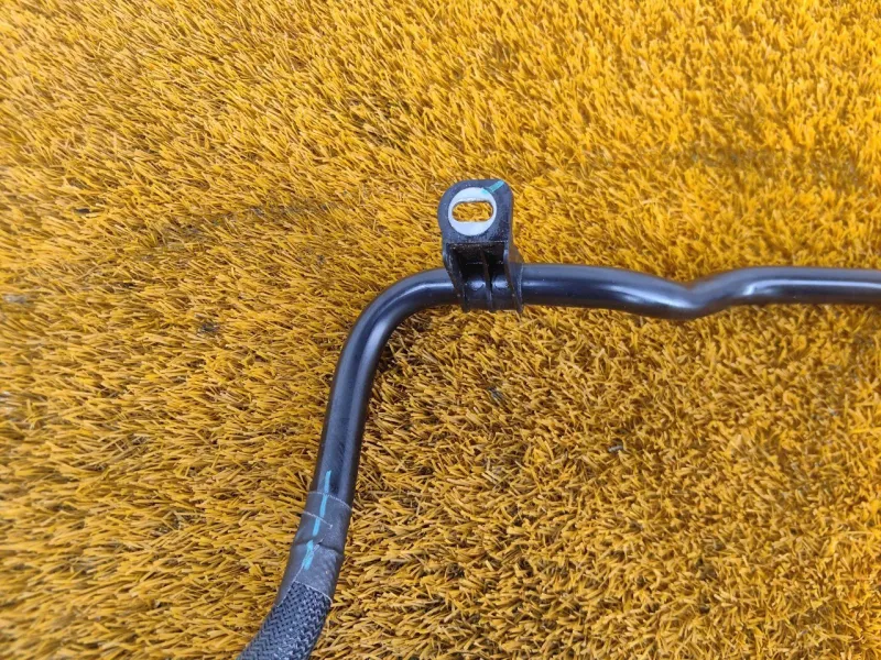 Трубка системы охлаждения