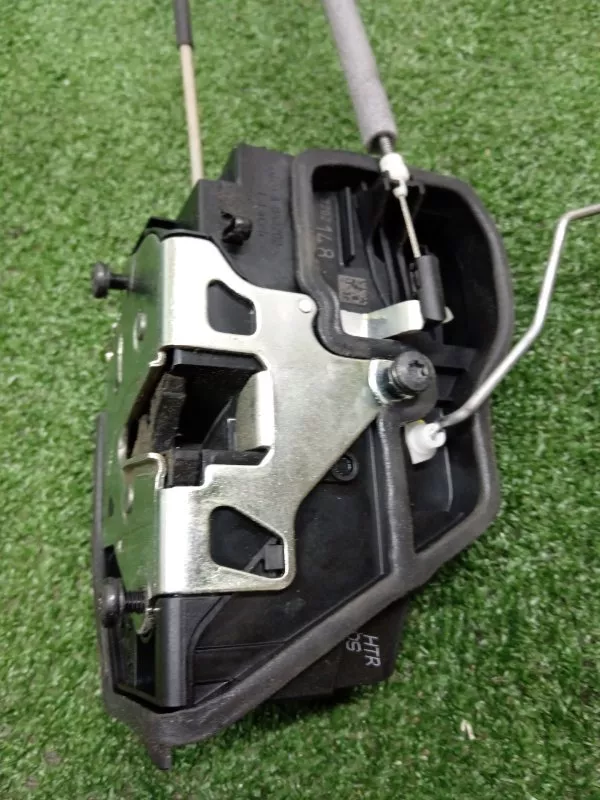 Замок двери