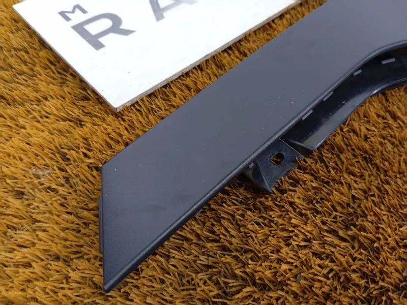 Молдинг двери