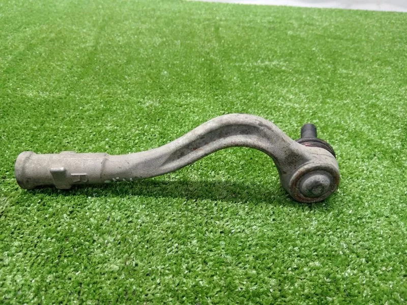 Рулевой наконечник