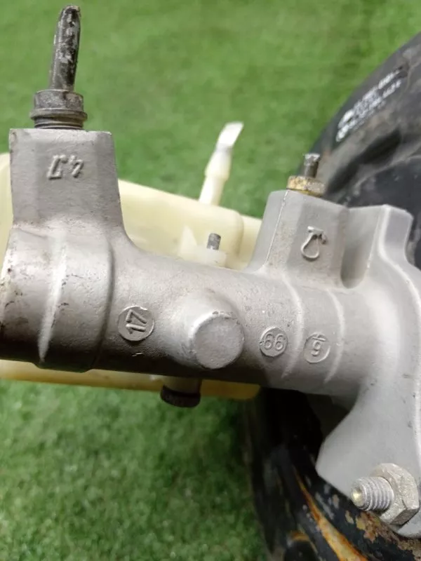 Главный тормозной цилиндр