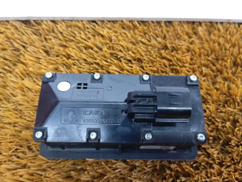 Кнопка багажника