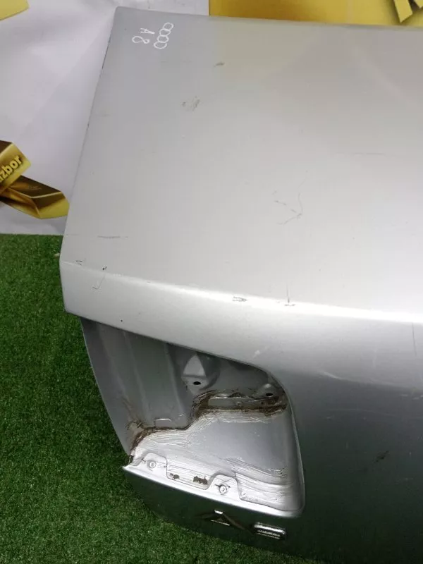 Крышка багажника