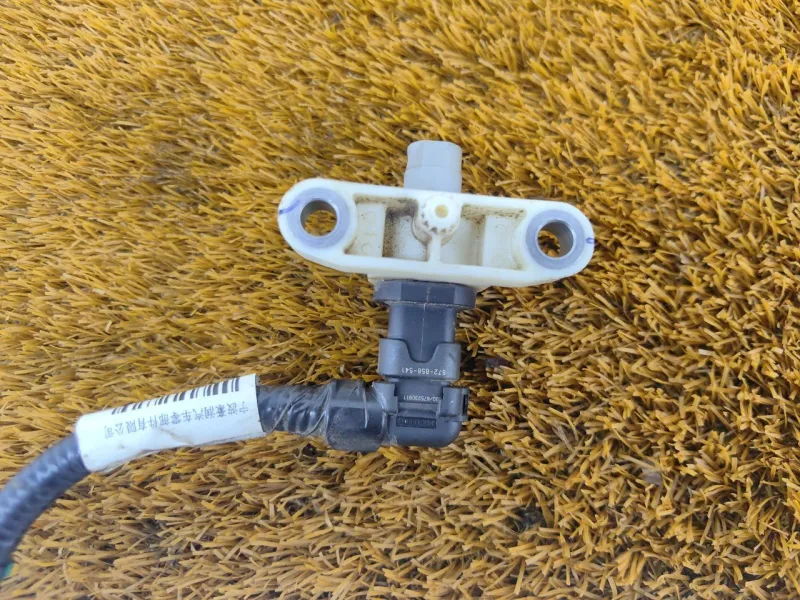 Датчик положения коленвала