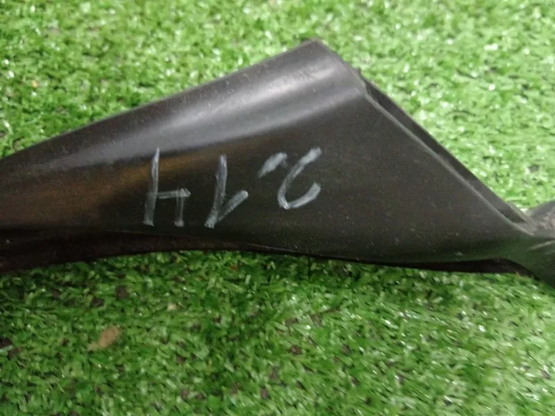 Уплотнитель стекла двери