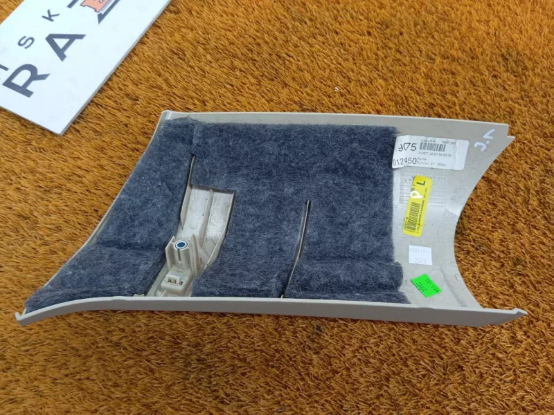 Накладка на стойку кузова